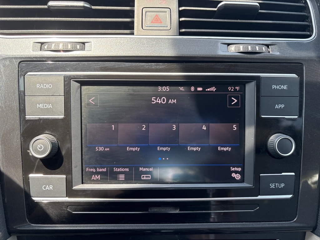 Volkswagen Golf  2018 Volkswagen Golf  2018