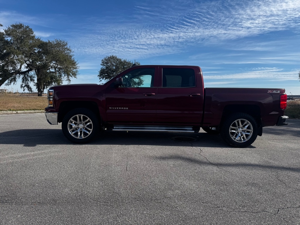 Chevrolet Silverado 1500 4WD Crew Cab 143.5" LT w/2LT 2015