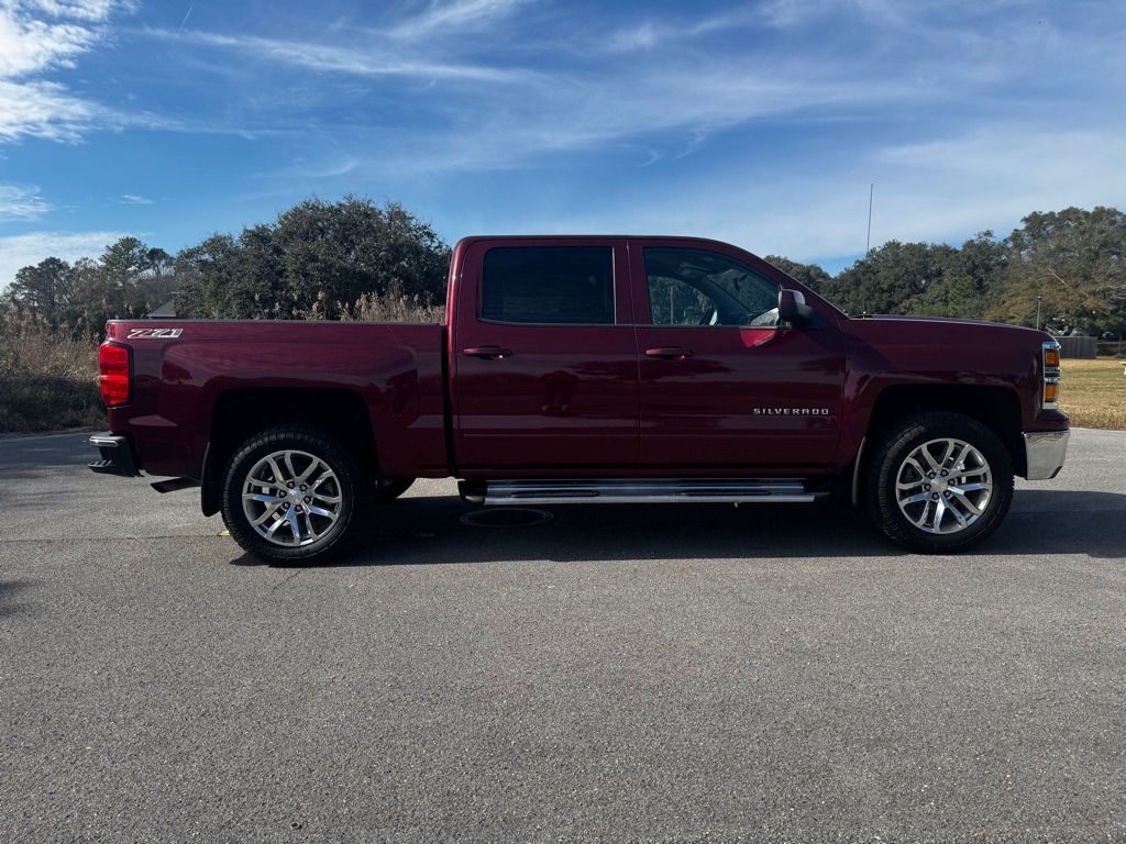 Chevrolet Silverado 1500 4WD Crew Cab 143.5" LT w/2LT 2015
