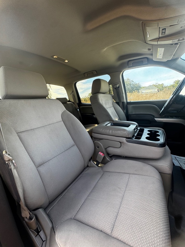 Chevrolet Silverado 1500 4WD Crew Cab 143.5" LT w/2LT 2015