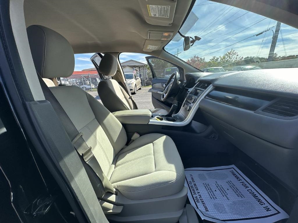 Ford Edge 4dr SE FWD 2013