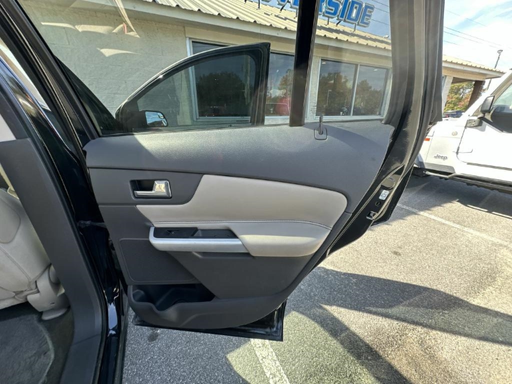 Ford Edge 4dr SE FWD 2013