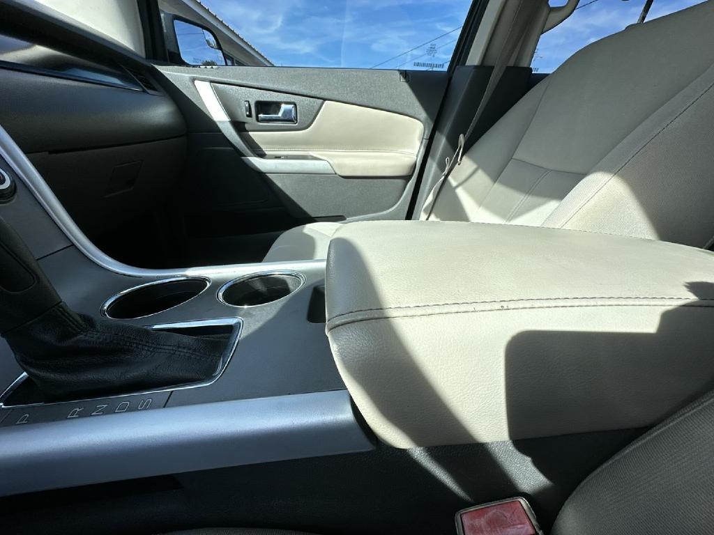 Ford Edge 4dr SE FWD 2013
