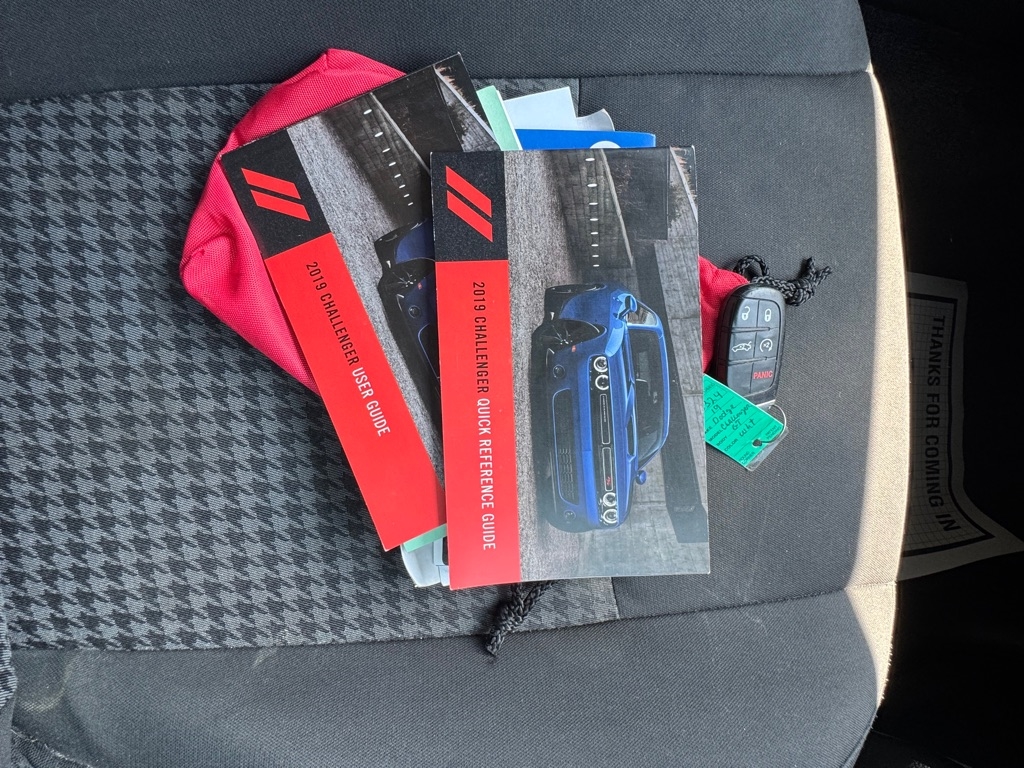 Dodge Challenger GT RWD 2019