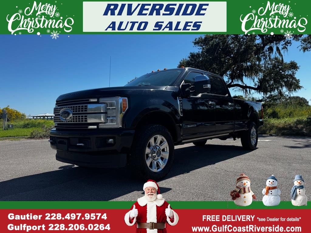 2018 Ford Super Duty F-350 SRW Platinum 4WD Crew Cab 8' Box