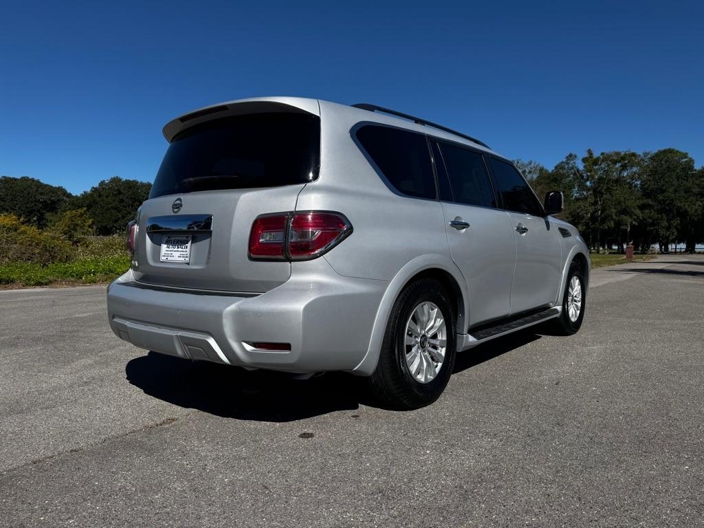 Nissan Armada 4x2 SV 2020