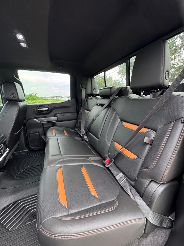 GMC Sierra 1500 4WD Crew Cab 147" AT4 2020