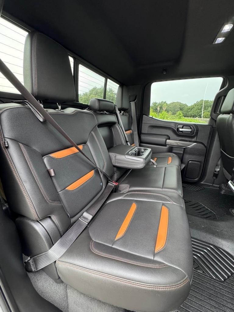 GMC Sierra 1500 4WD Crew Cab 147" AT4 2020