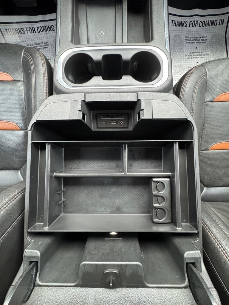 GMC Sierra 1500 4WD Crew Cab 147" AT4 2020