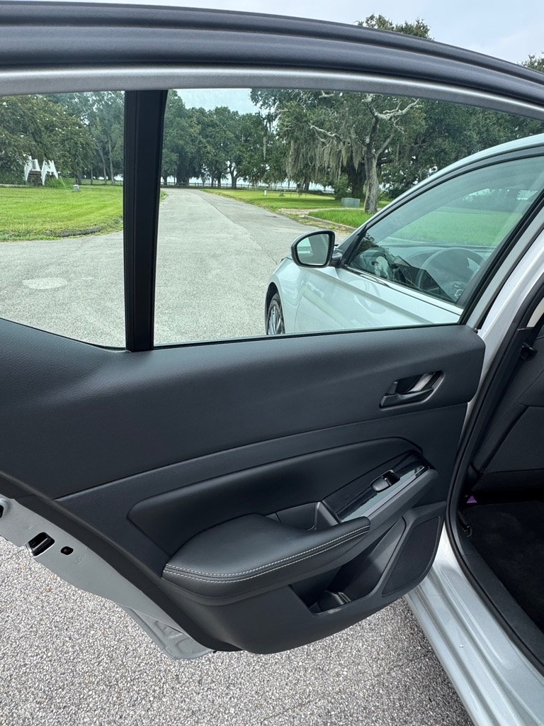 Nissan Altima 2.5 SV Sedan 2023