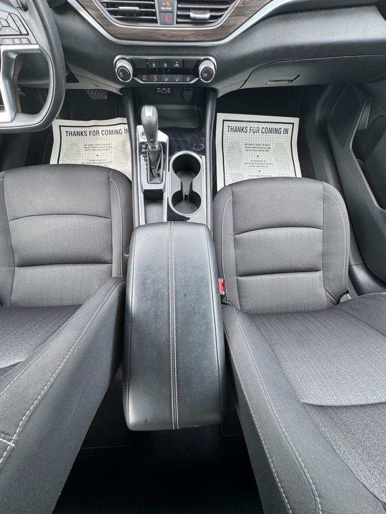 Nissan Altima 2.5 SV Sedan 2023