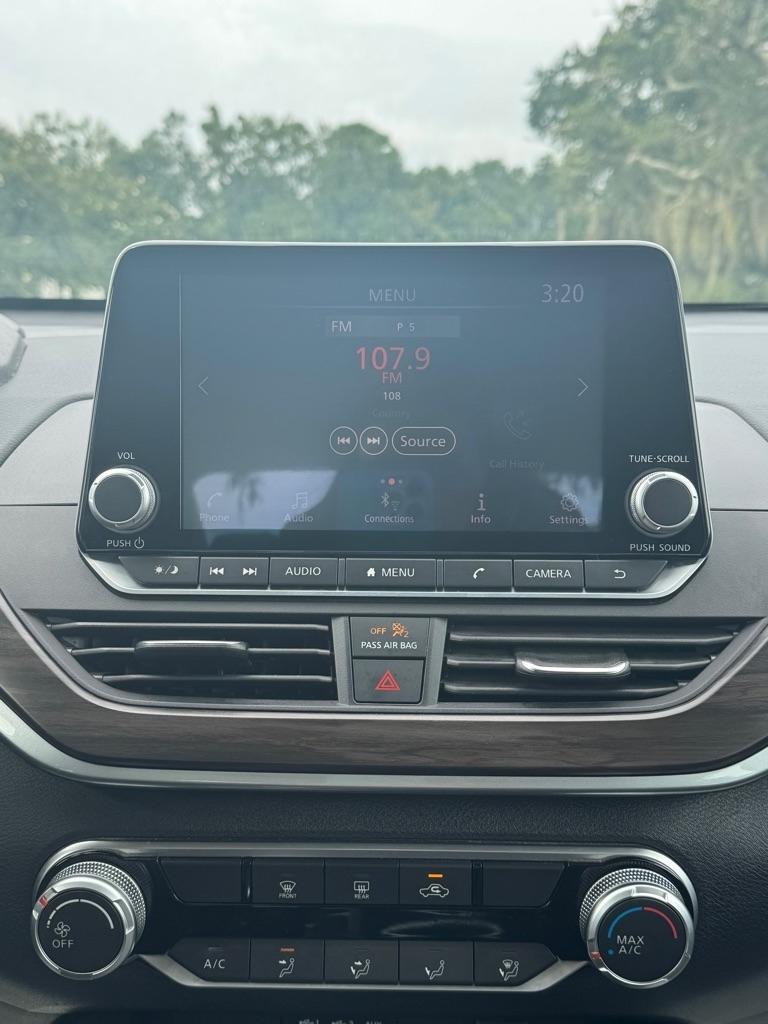 Nissan Altima 2.5 SV Sedan 2023