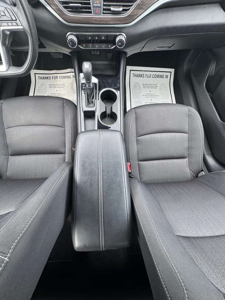 Nissan Altima 2.5 SV Sedan 2023