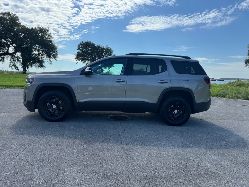 GMC Acadia AWD 4dr AT4 2023 GMC Acadia AWD 4dr AT4 2023