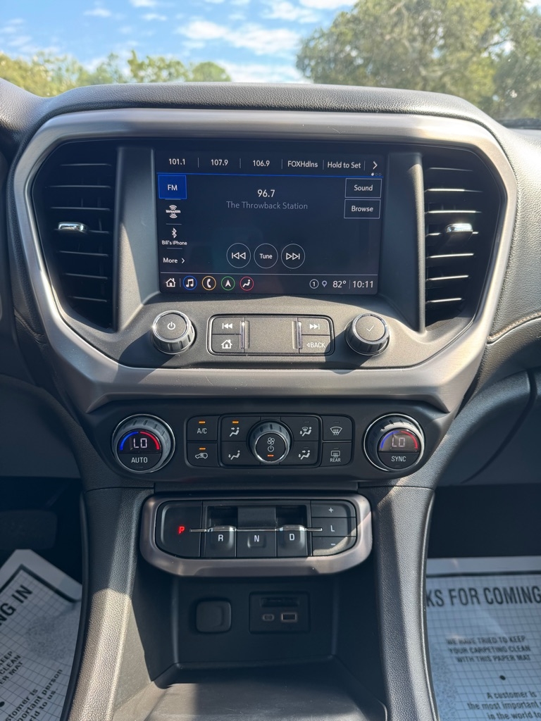 GMC Acadia AWD 4dr AT4 2023 GMC Acadia AWD 4dr AT4 2023