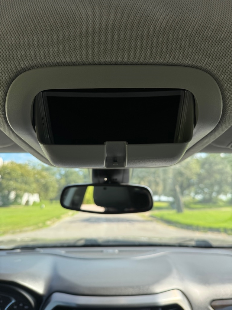 GMC Acadia AWD 4dr AT4 2023 GMC Acadia AWD 4dr AT4 2023