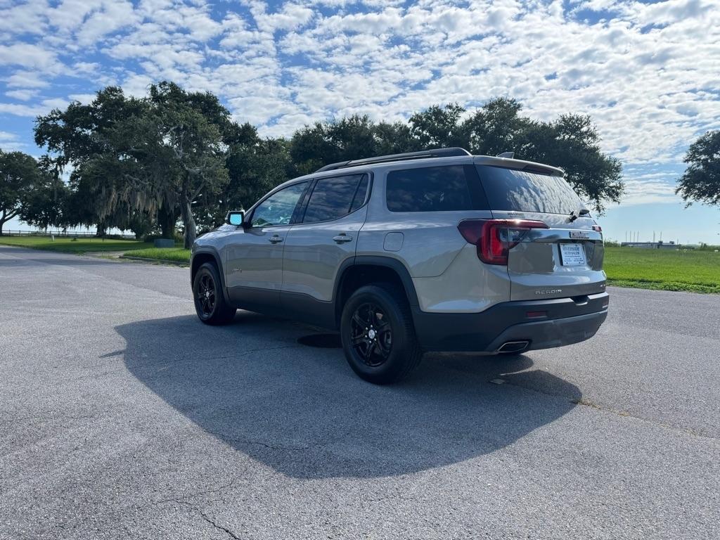GMC Acadia AWD 4dr AT4 2023