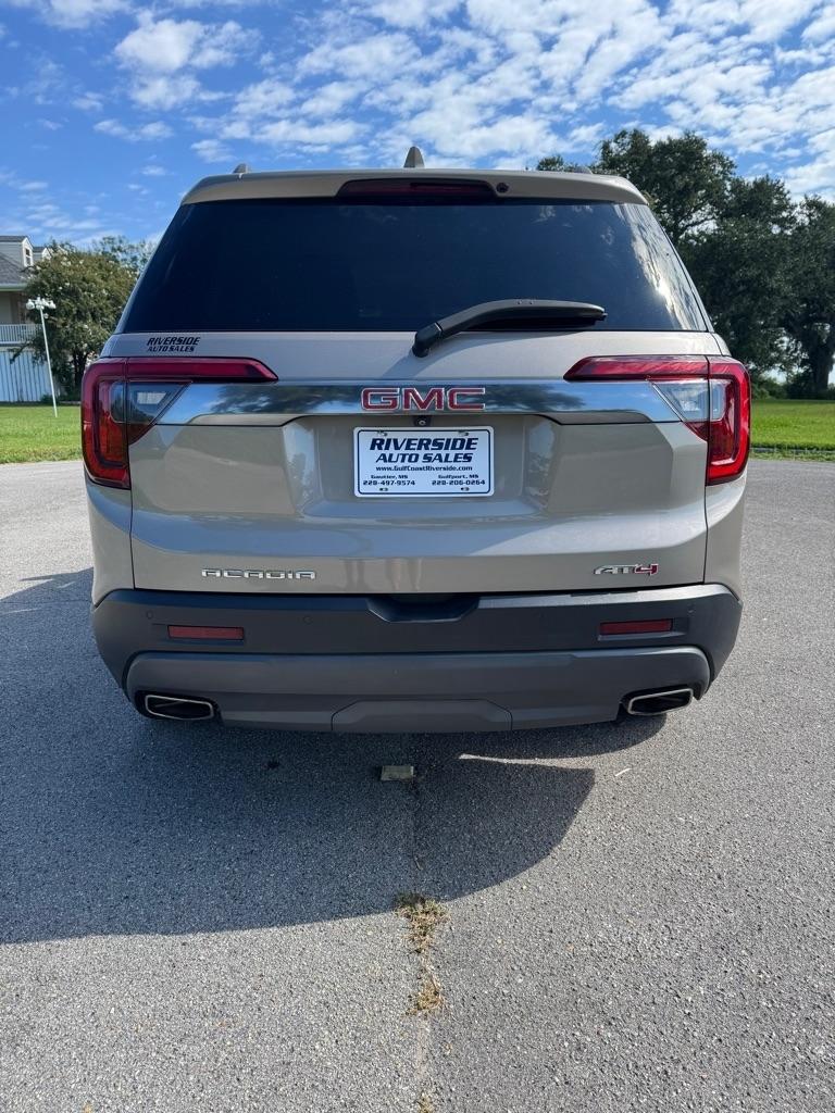 GMC Acadia AWD 4dr AT4 2023