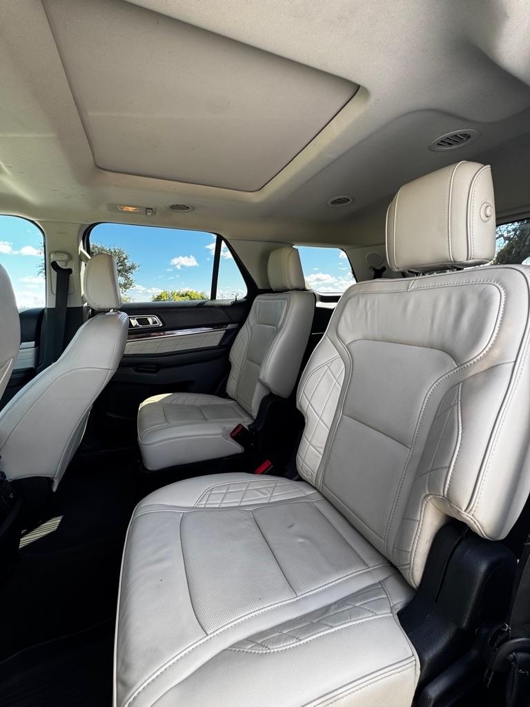 Ford Explorer Platinum 4WD 2018