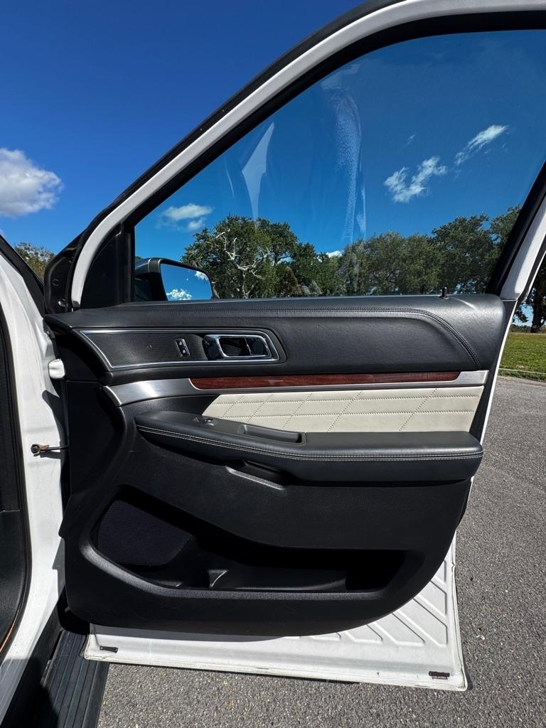 Ford Explorer Platinum 4WD 2018