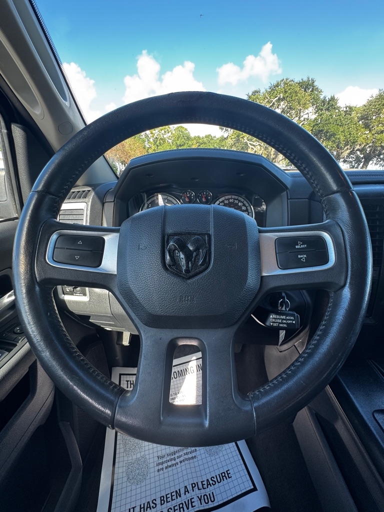 Dodge Ram 1500 2WD Crew Cab 140.5" Sport 2010 Dodge Ram 1500 2WD Crew Cab 140.5" Sport 2010