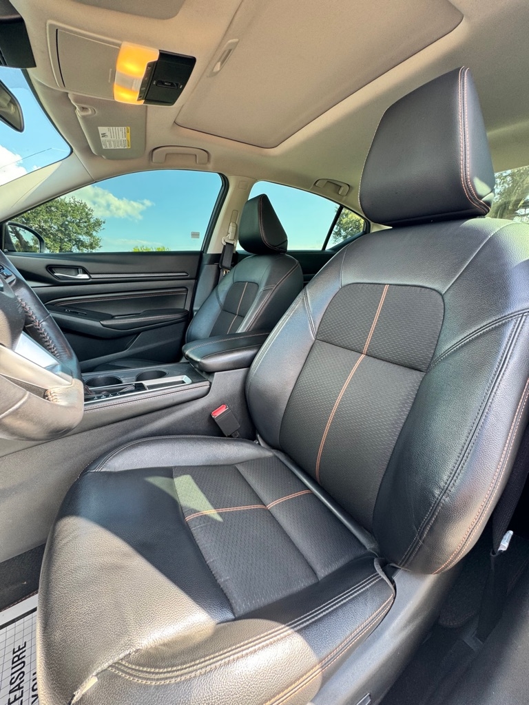 Nissan Altima 2.5 SR Sedan 2021