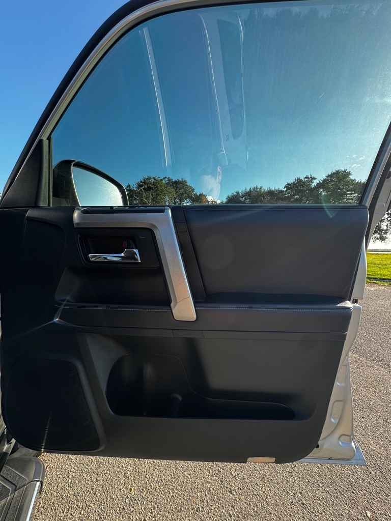 Toyota 4Runner SR5 2WD 2018