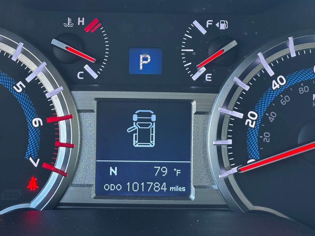 Toyota 4Runner SR5 2WD 2018