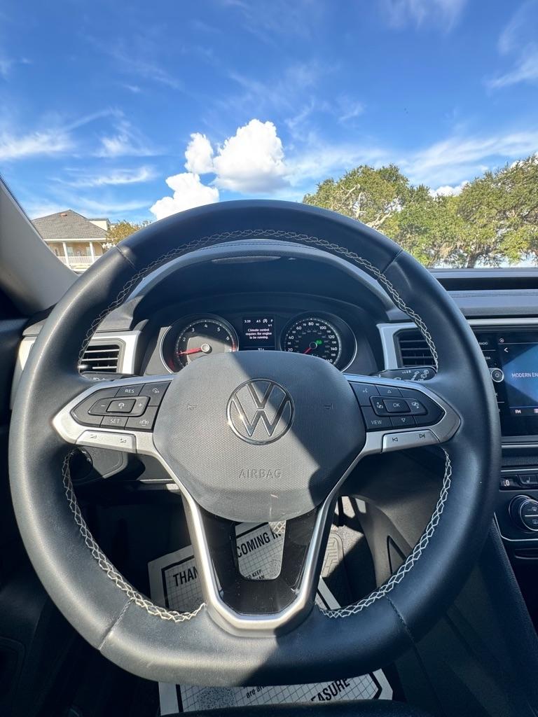 Volkswagen Atlas 3.6L V6 SE w/Technology FWD *Ltd Avail* 2021