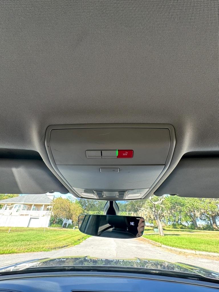 Volkswagen Atlas 3.6L V6 SE w/Technology FWD *Ltd Avail* 2021