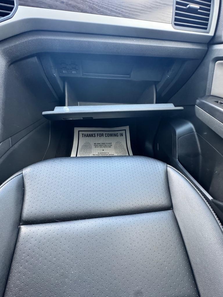 Volkswagen Atlas 3.6L V6 SE w/Technology FWD *Ltd Avail* 2021