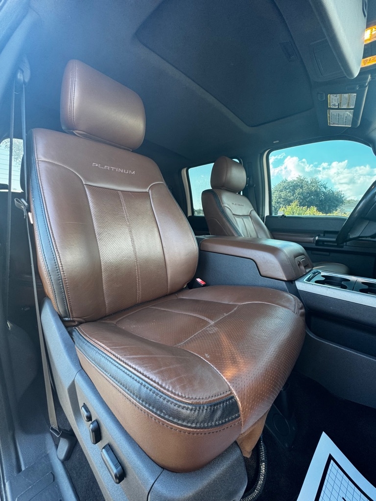 Ford Super Duty F-250 SRW 4WD Crew Cab 156" Platinum 2015