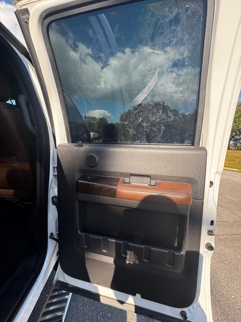 Ford Super Duty F-250 SRW 4WD Crew Cab 156" Platinum 2015