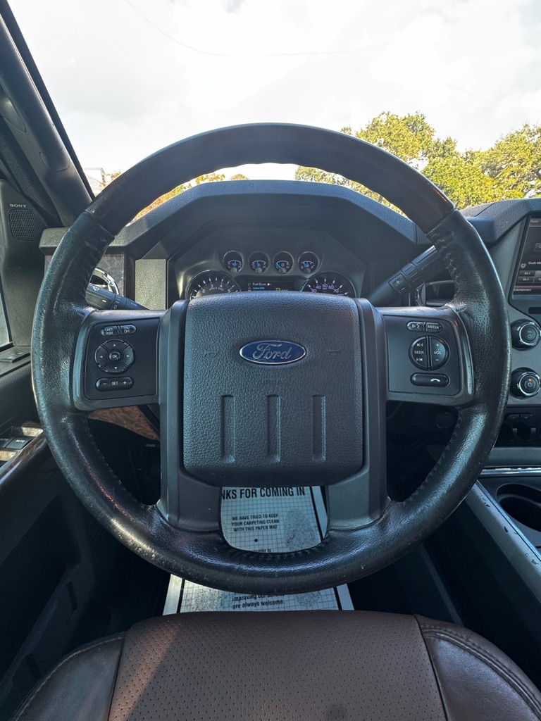 Ford Super Duty F-250 SRW 4WD Crew Cab 156" Platinum 2015