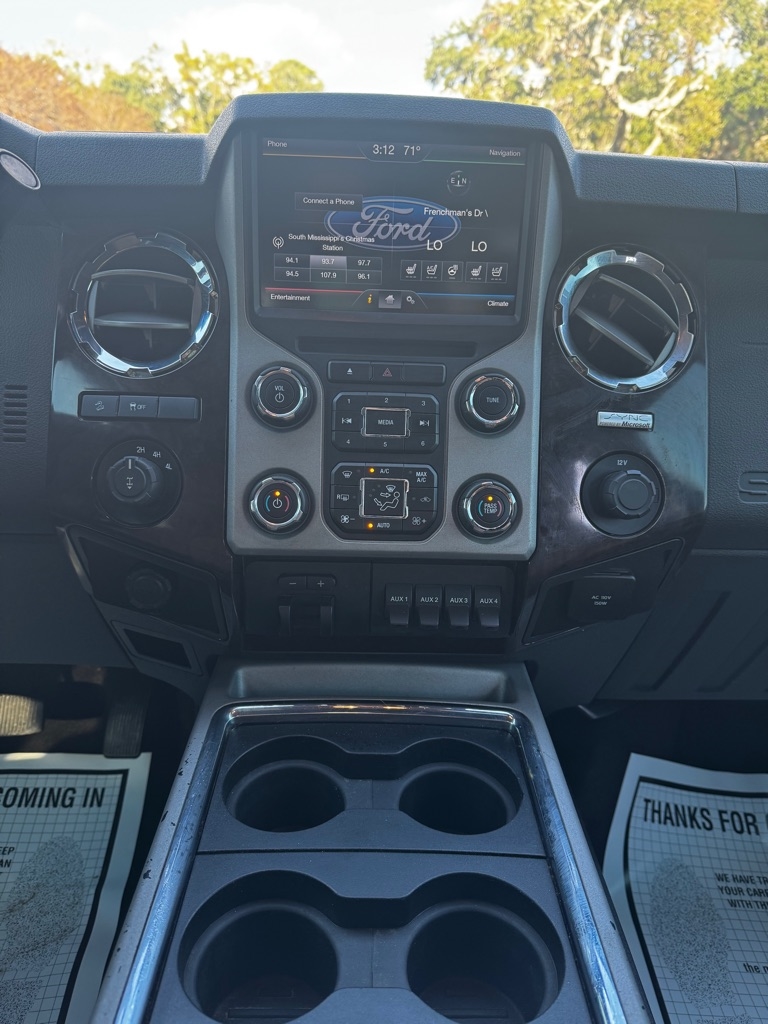 Ford Super Duty F-250 SRW 4WD Crew Cab 156" Platinum 2015