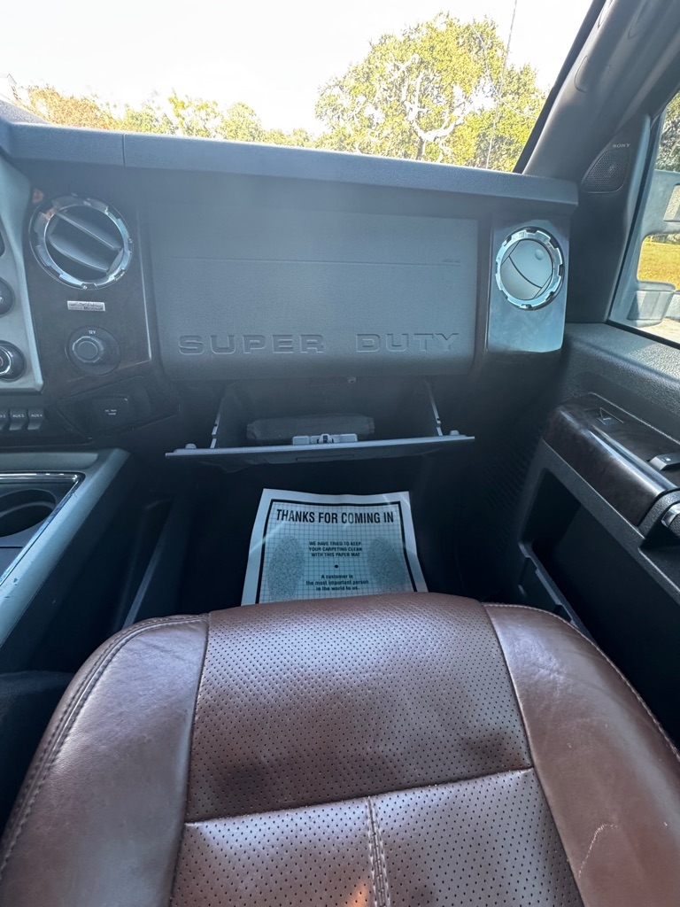 Ford Super Duty F-250 SRW 4WD Crew Cab 156" Platinum 2015