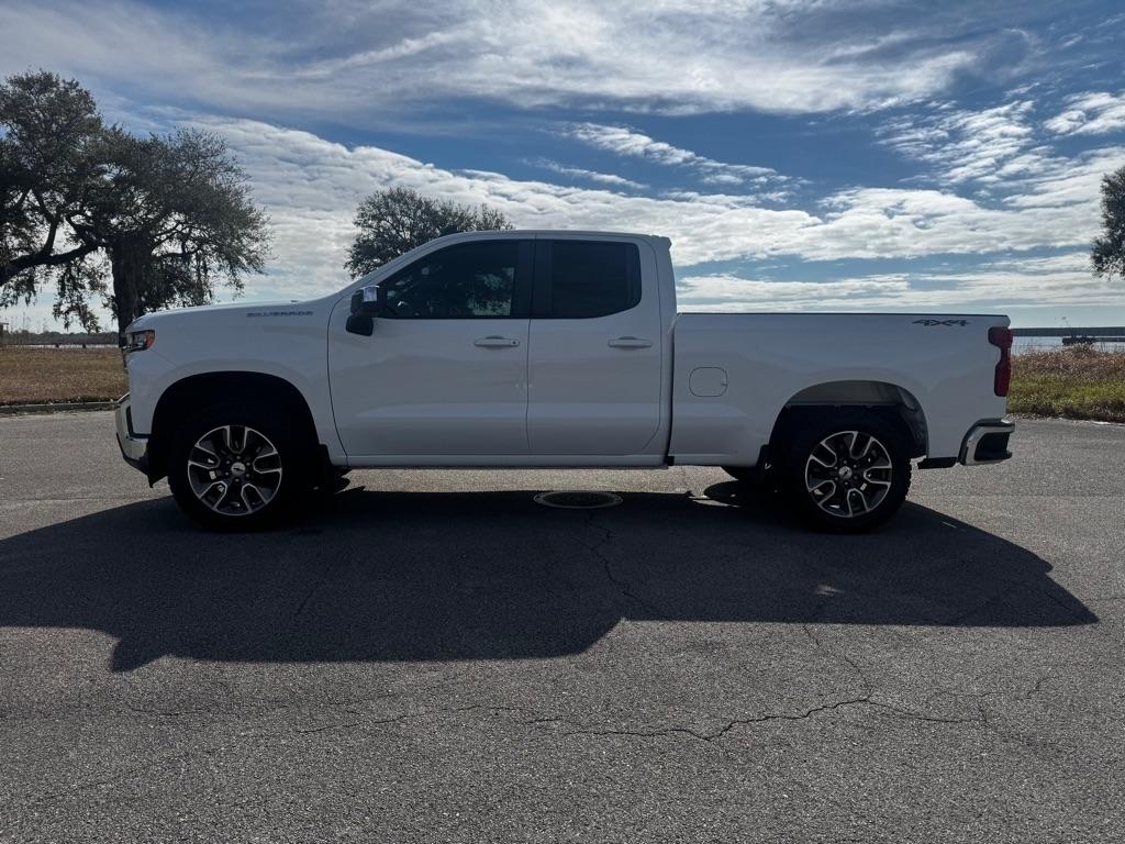 Chevrolet Silverado 1500 4WD Double Cab 147" LT 2020