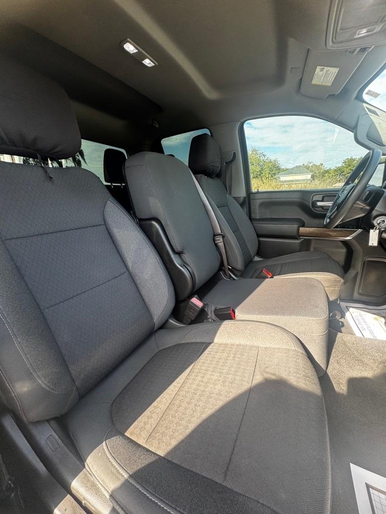 Chevrolet Silverado 1500 4WD Double Cab 147" LT 2020