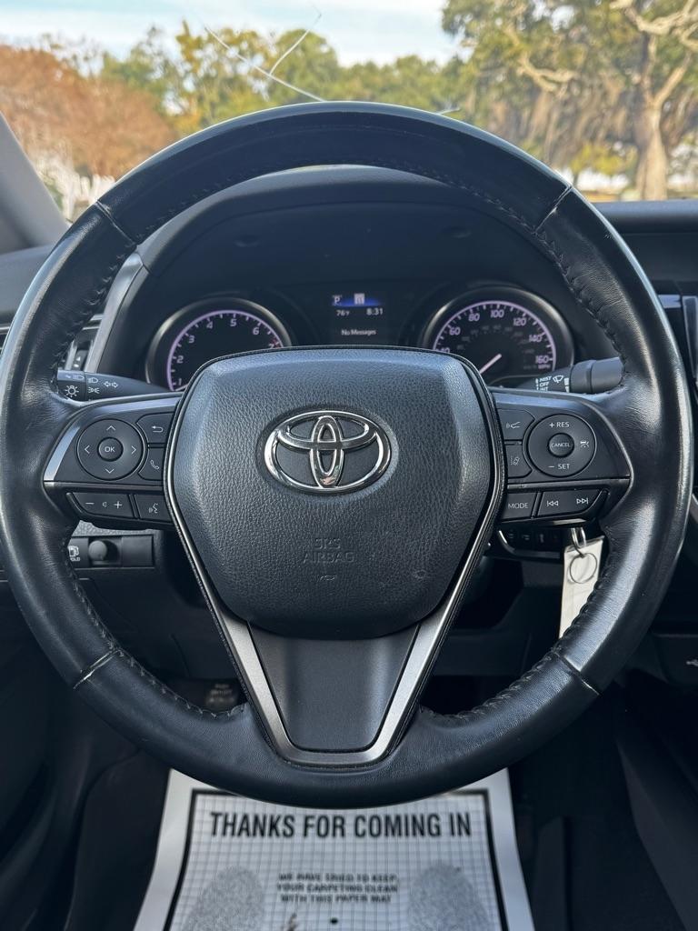 Toyota Camry  2022