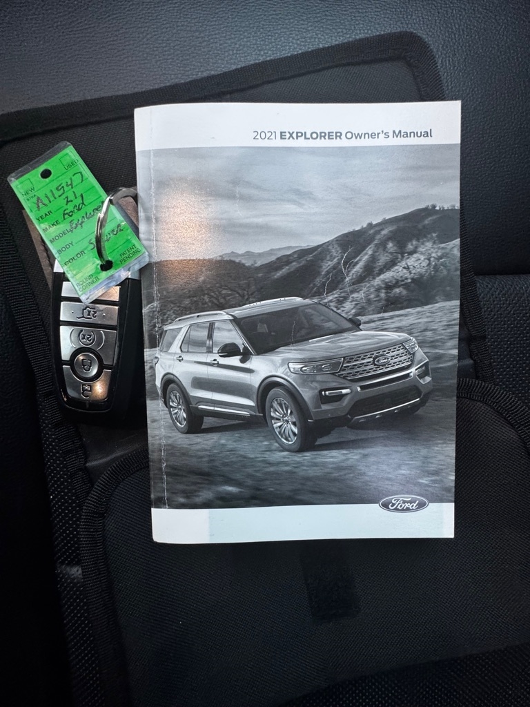 Ford Explorer  2021