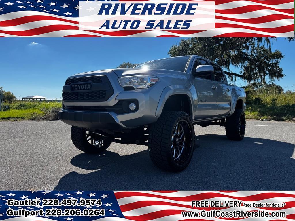 Toyota Tacoma  2019