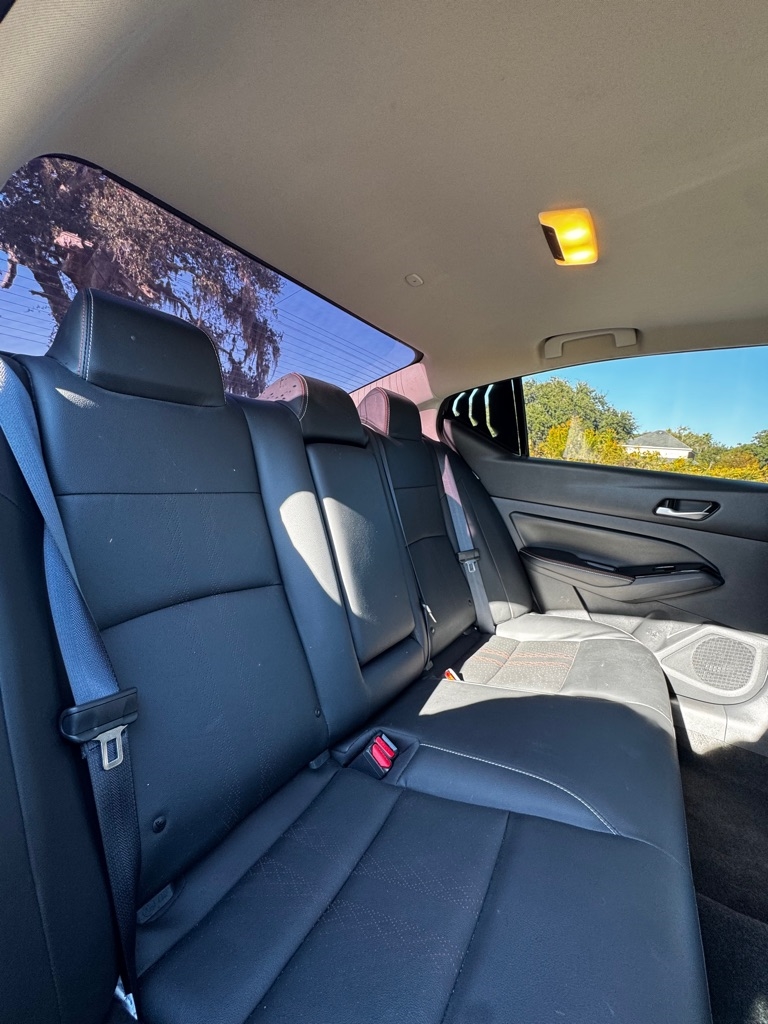 Nissan Altima 2.0 SR Sedan 2023