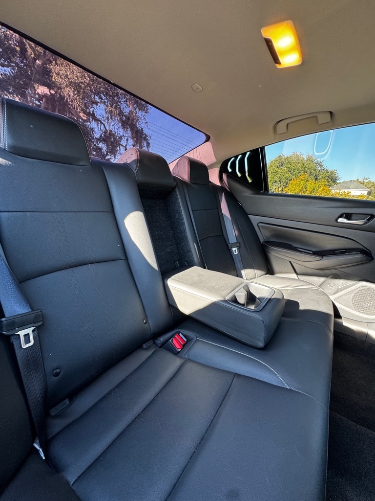 Nissan Altima 2.0 SR Sedan 2023