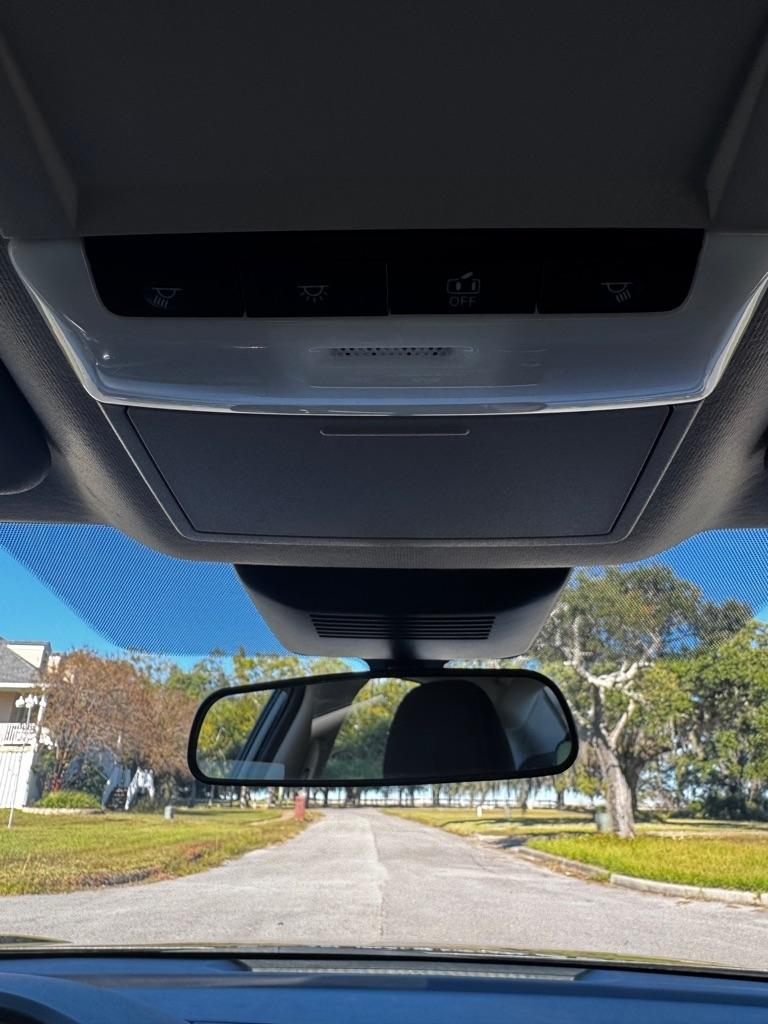 Nissan Sentra SR CVT 2025