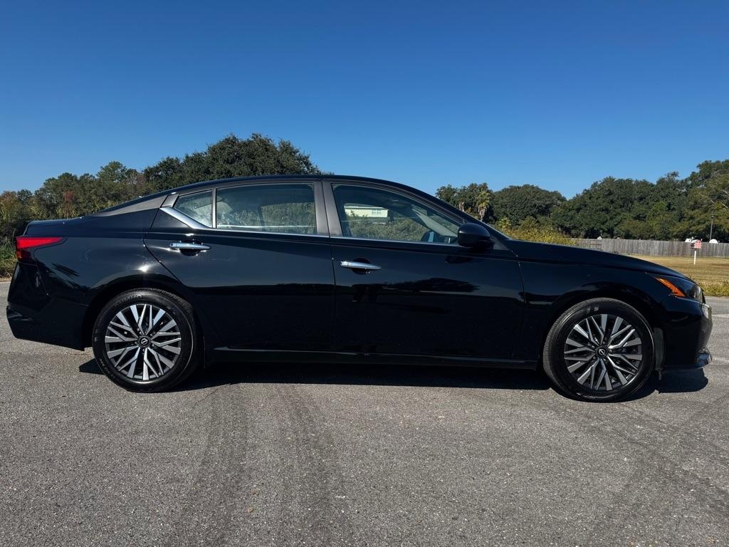 Nissan Altima SV FWD 2025