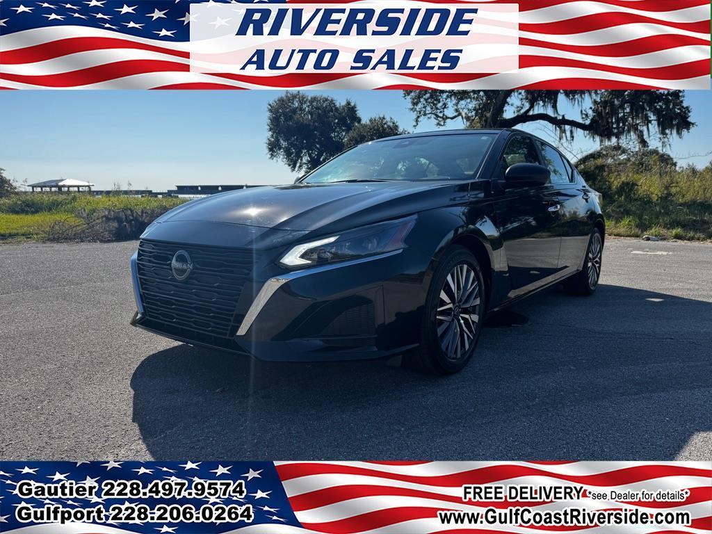 2025 Nissan Altima SV FWD