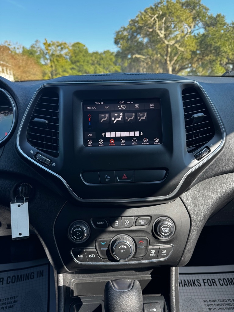 Jeep Cherokee Latitude FWD 2020