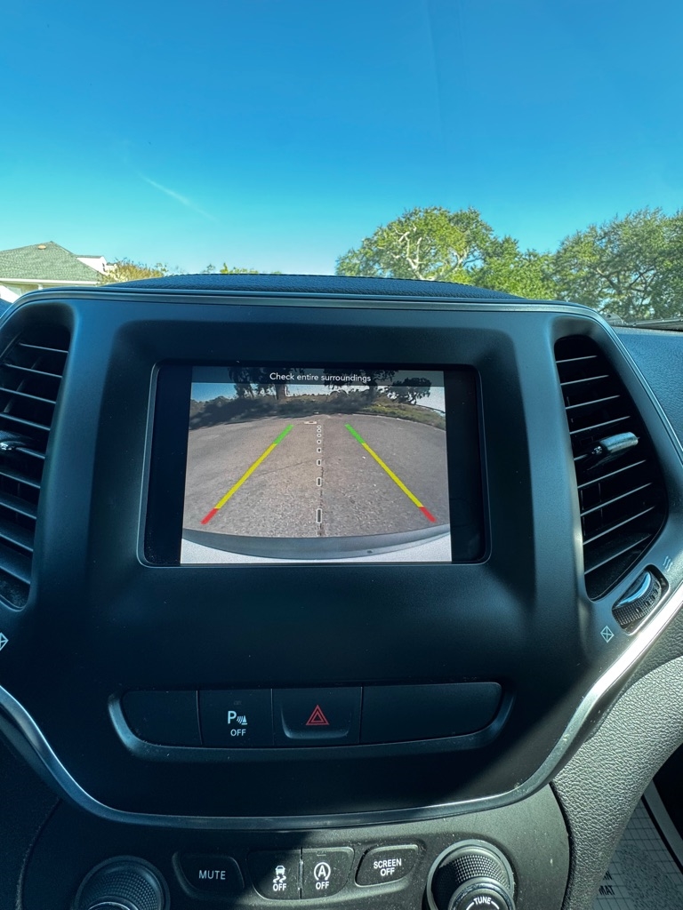 Jeep Cherokee Latitude FWD 2020