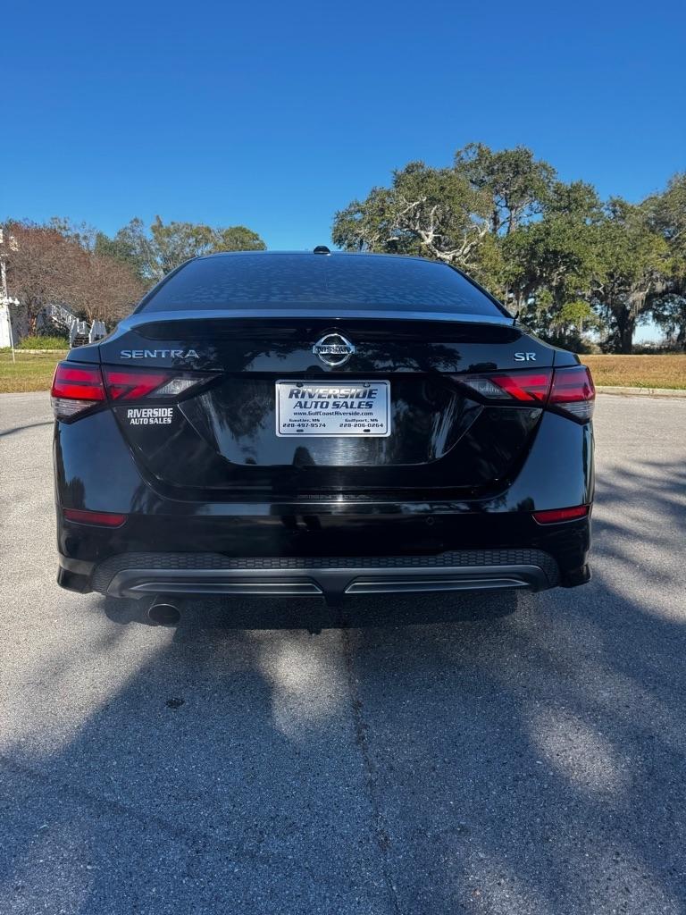 Nissan Sentra SR CVT 2023