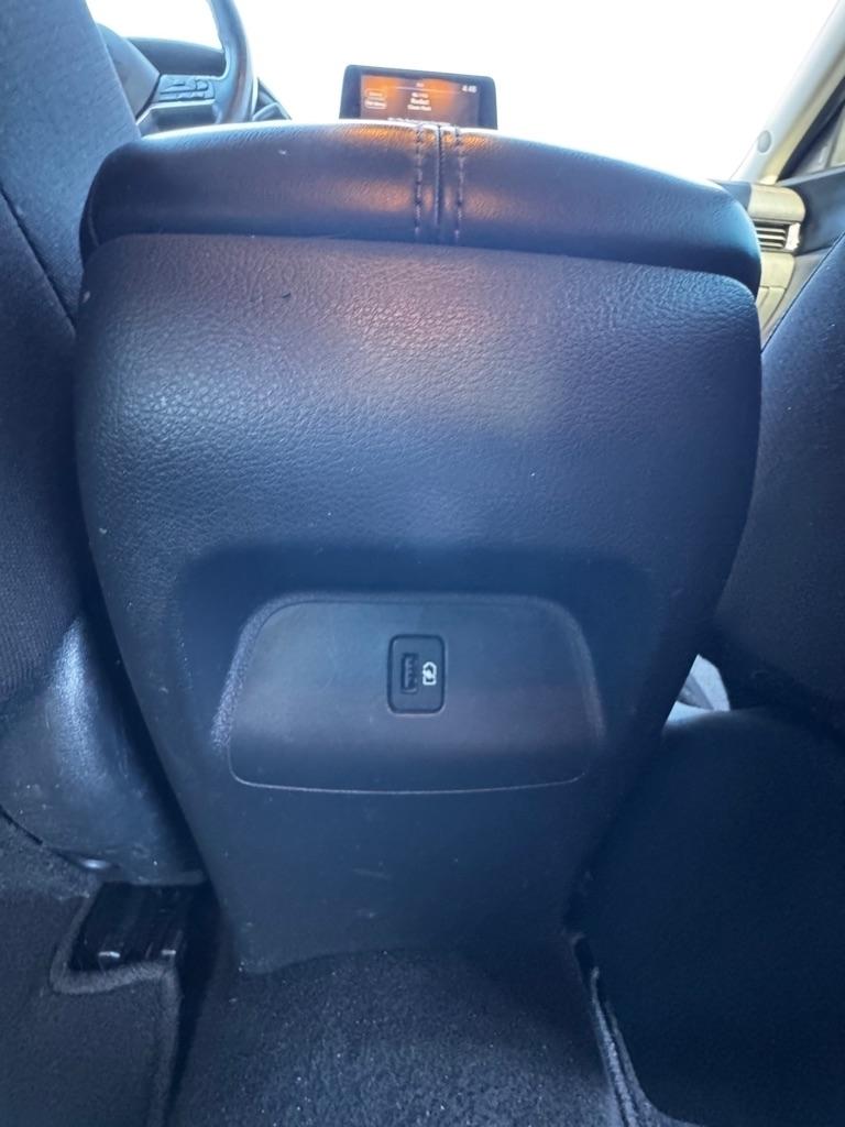 Nissan Sentra SR CVT 2023